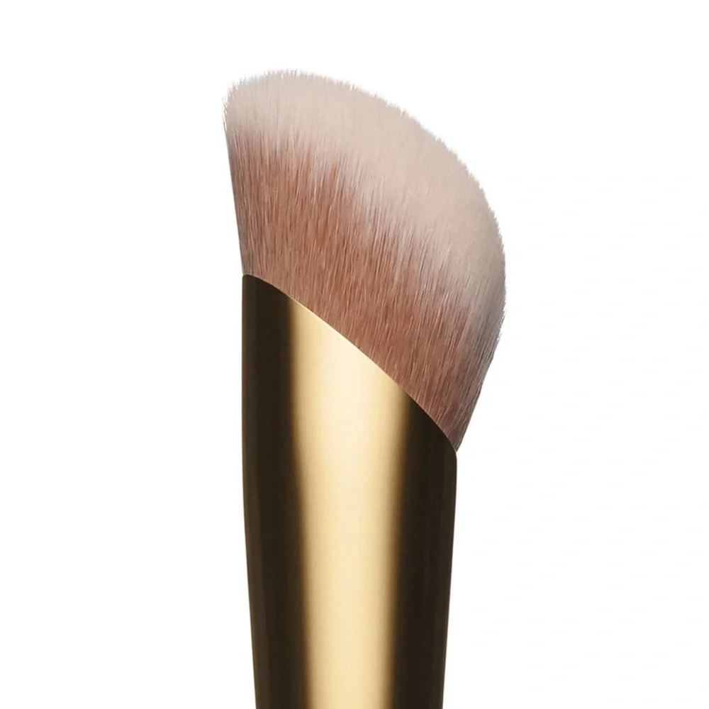 ✨ Pat McGrath Labs Skin Fetish Sublime Perfection Highlighting Brush ✨